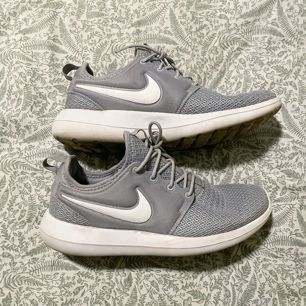 Nike Roshe Two Runners